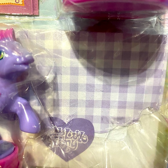 MY LITTLE PONY NWT VTG 2005 PONY FIGURE STAMPERS, INK, STICKERS & NOTECARDS - Picture 6 of 16
